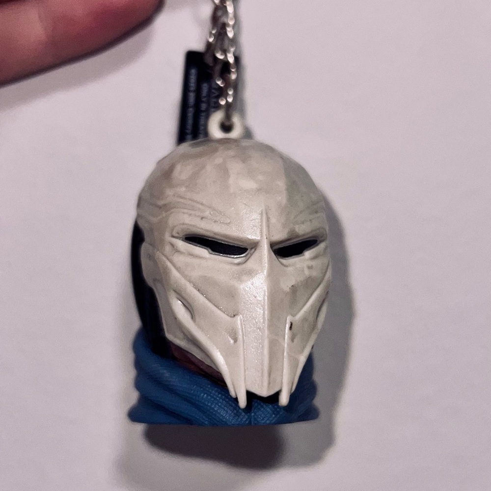 Predator Badlands IMAX Yautja Keychain
